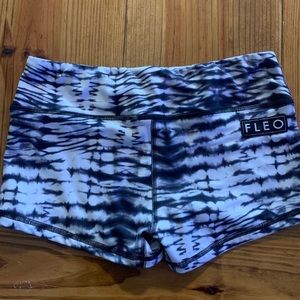 Wild black Fleo Originals